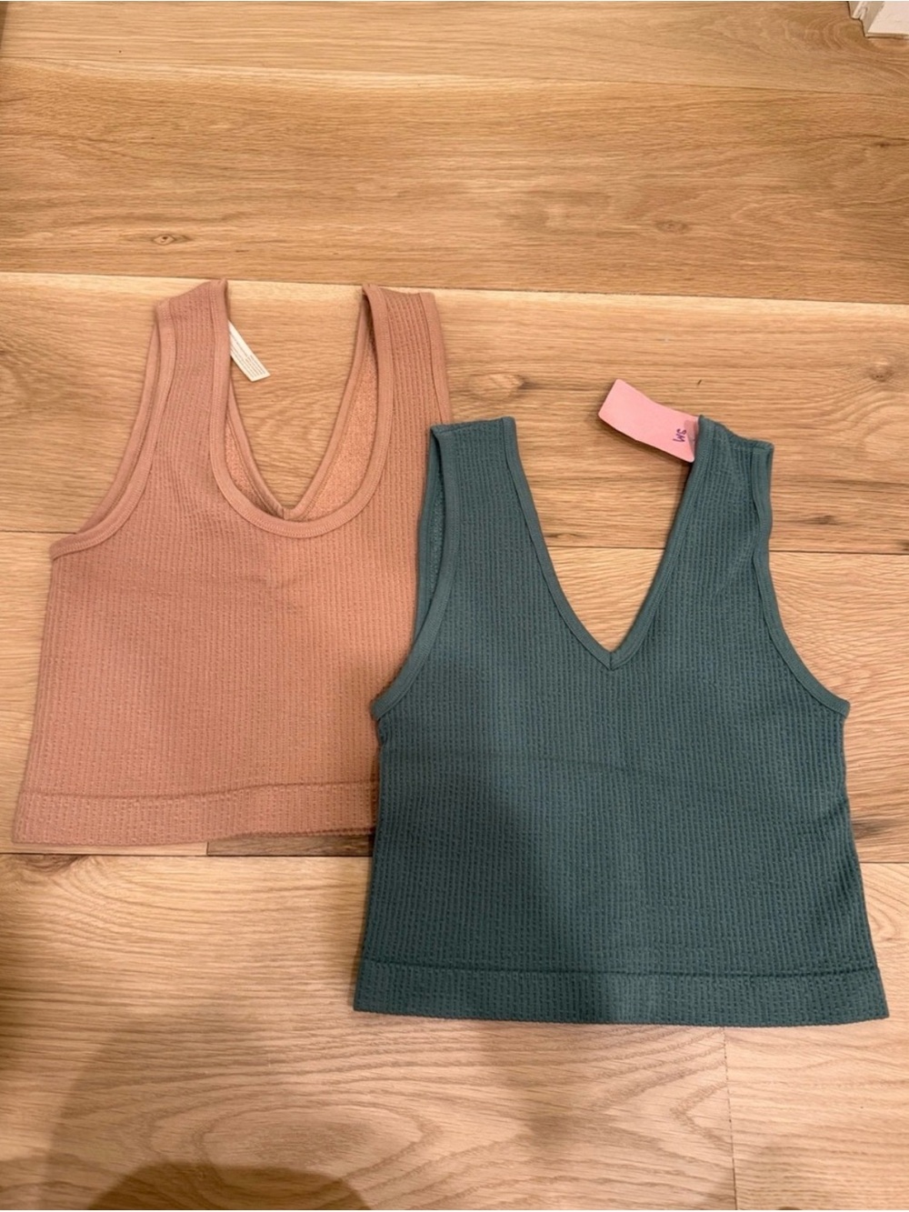 By together sz S/M cropped tank top lot